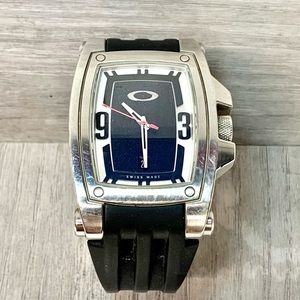 Oakley watch Made in Swiss Pre-Owned Watch